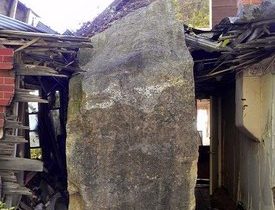 سنگی در خانه که به جاذبه گردشگری تبدیل شد