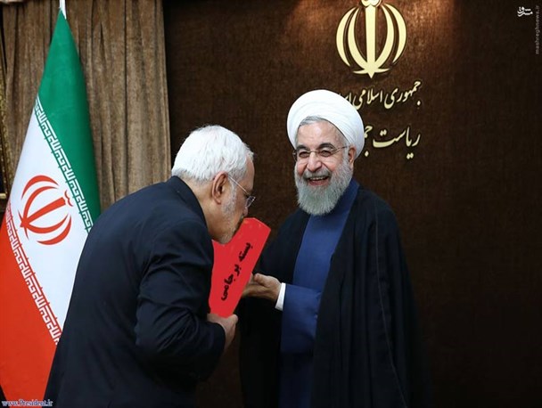 هوشنگ امیراحمدی: ظریف و روحانی ذوب در برجام هستند / ایران در واکنش به تحریم‌های جدید از NPT خارج شود