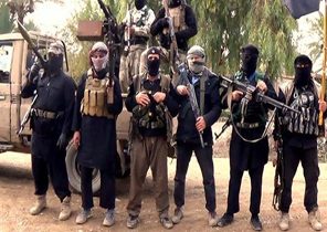 زندان مخفی داعش در استادیوم مشهور رقه + فیلم