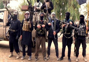 زندان مخفی داعش در استادیوم مشهور رقه + فیلم