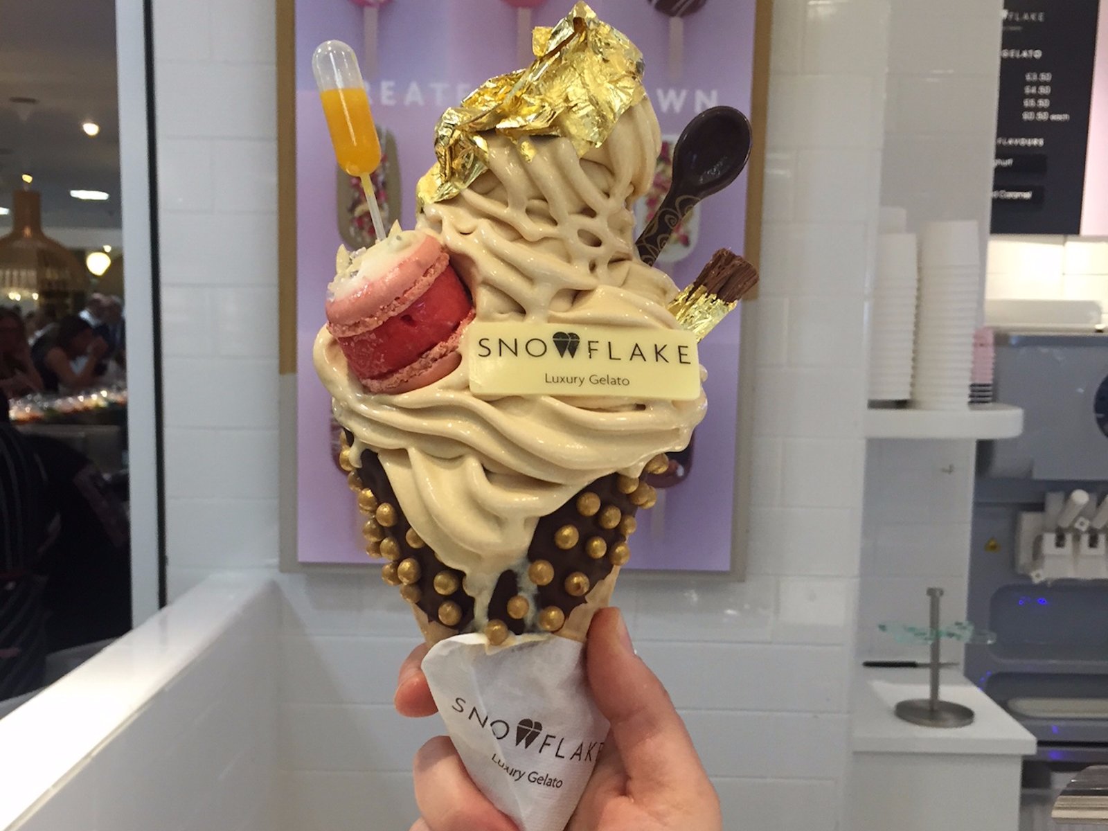 گران ترین بستنی دنیا از جنس طلا + تصاویر