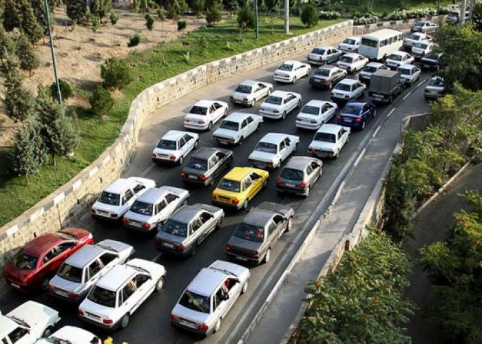 ترافیک از کندوان تا گچسر پر حجم است/ پیش بینی بازگشت مسافران نوروزی از فردا به البرز