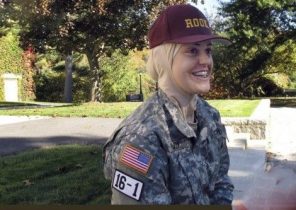 دختر زیبای با حجاب در دانشگاه نظامی امریکا