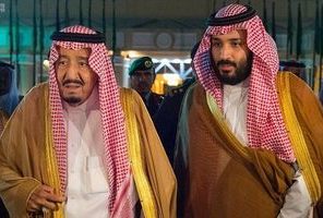 شاه سعودی دو سال است همسرش را ندیده+عکس