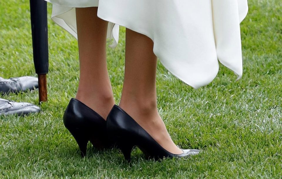کفش های بزرگتر از سایز عروس سلطنتی تازه وارد سوژه شد