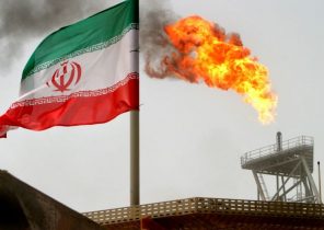 عقب‌نشینی آمریکا از صفر کردن صادرات نفت ایران/ ۸ کشور از تحریم‌های نفتی معاف می‌شوند
