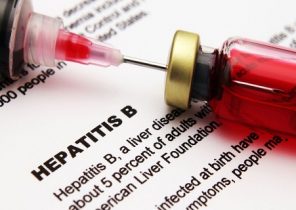 ۱۹۰ هزار مبتلا به هپاتیت C در کشور/ شایع‌ترین راه انتقال ویروس هپاتیت چیست؟