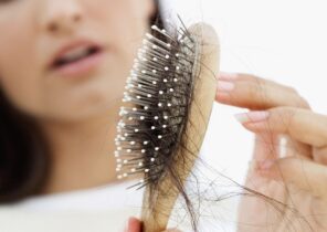 چند روش خانگی برای پیشگیری و رفع ریزش مو ناشی از تیروئید