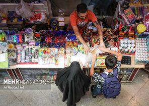 بازار لوازم التحریر در آستانه بازگشایی مدارس