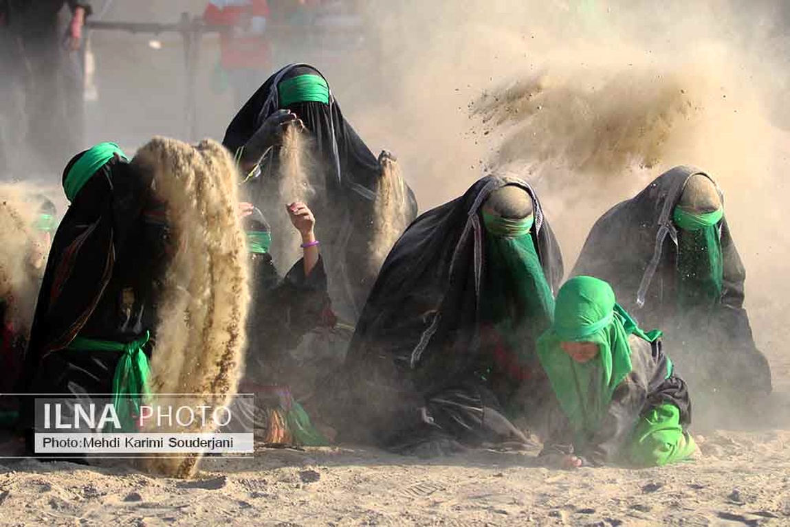 تصاویر: مقتل خوانی و نمایش همزمان تعزیه در امامزاده شاه کرم اصفهان