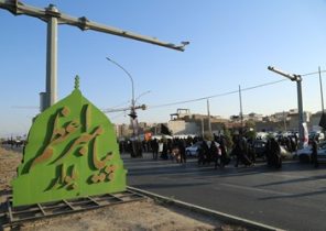 حضور پرشور قمی‌ها در پیاده‌روی جاماندگان اربعین حسینی