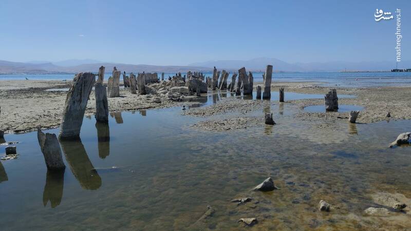 عکس/ خشکسالی دریاچه وان در ترکیه