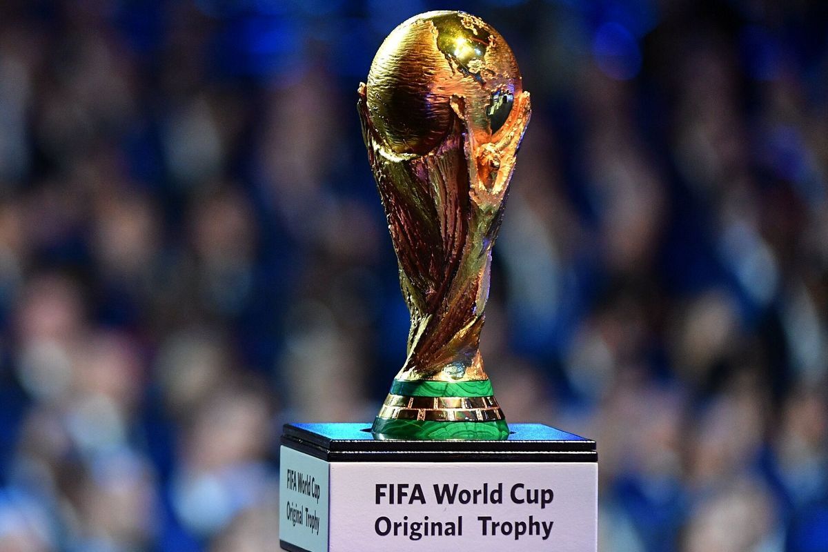 سایه جنگ بر جام؛ وقتی کاپ طلایی فوتبال در جعبه کفش نگهداری شد