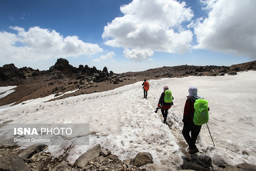 کوهنوردان توجه کنند؛ استفاده از پناهگاه‌ جنوبی قله دماوند به شرط هماهنگی