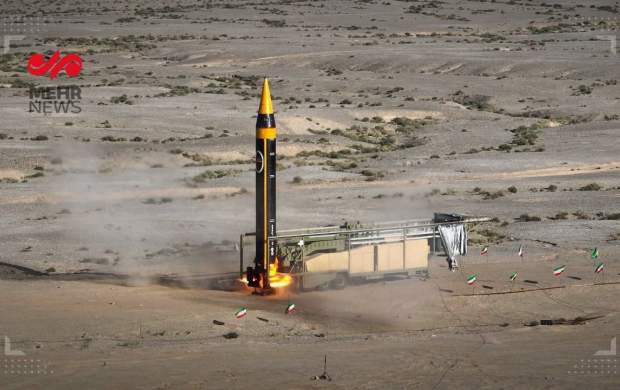 اولین تصاویر از موشک خرمشهر ۴ حین پرتاب
