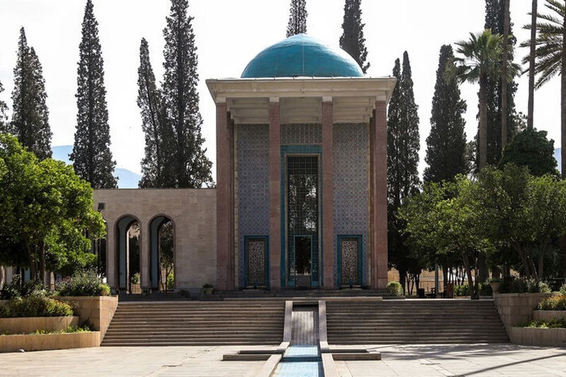 تصاویر | آرامگاه سعدی در خطر فروریختن