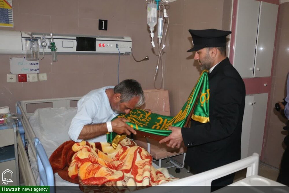تصاویر/ عیادت خدام رضوی از بیماران بیمارستان سلمان فارسی بوشهر