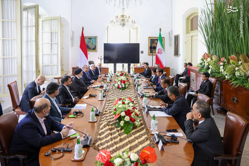عکس/ نشست هیئت‌های عالی‌رتبه ایران و اندونزی