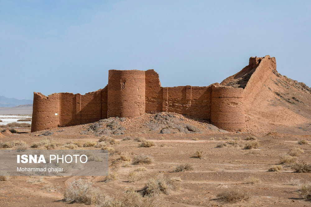 قلعه و کاروانسرای الله آباد – یزد