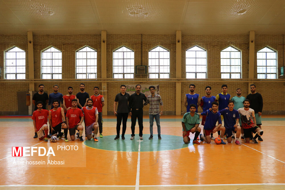 گزارش تصویری/ برگزاری مسابقات ورزشی ویژه پسران در دانشگاه علوم پزشکی اردبیل
