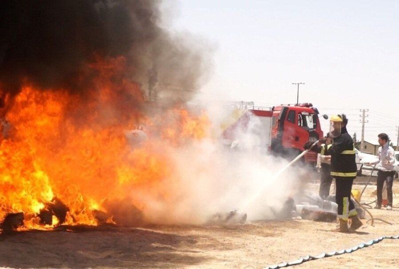 ۲ کشته در آتش سوزی یک مرکز گاز ال پی جی 