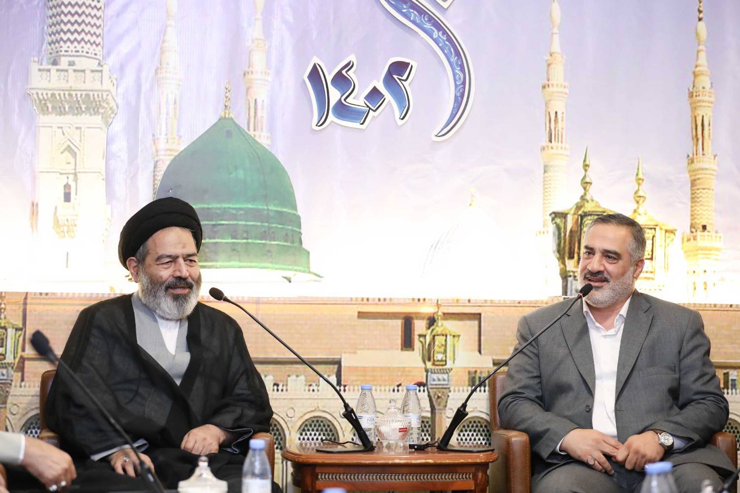 قاریان و حافظان قرآن با سرپرست حجاج ایرانی در مدینه دیدار کردند