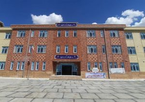 خیرین ۱۰ برابر دولت به مدرسه‌سازی کمک کردند