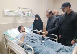 عیادت از مجروحان تجاوز رژیم صهیونیستی و دیدار با خانواده شهید ادیبی