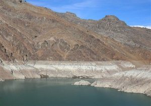 کاهش ۴۰ درصدی بارندگی و افت چشمگیر ذخایر سدهای کرج و طالقان