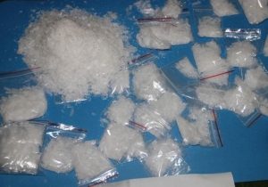 توقیف محموله بزرگ مواد مخدر در کرج‌/کشف یک تن و ۲۰۰ کیلوگرم ‌شیشه‌