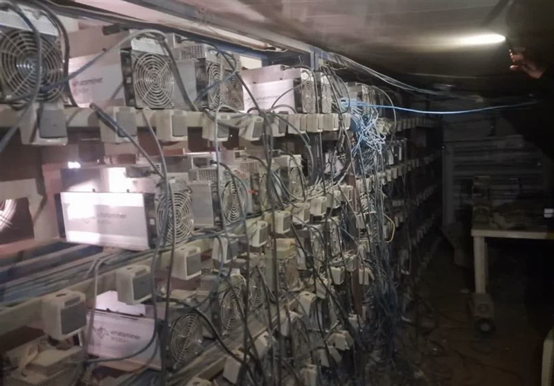 کشف ۲ مرکز استخراج رمزارز غیرمجاز با ۶۴ ماینر در البرز