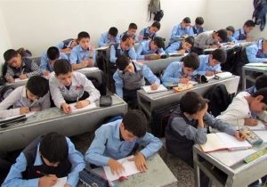 کمبود فضای آموزشی در کمالشهر استان البرز/ نیاز فوری به ۱۲ مدرسه جدید