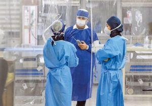 گلایه رئیس نظام پزشکی کرج از فراموشی کادر درمان پس از بحران‌ها