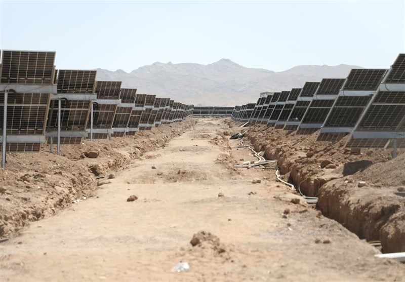 ۲۴ مگاوات نیروگاه خورشیدی اشتهارد آماده بهره‌برداری شد
