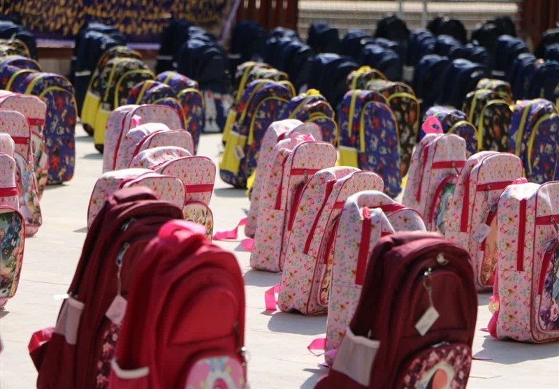 آغاز سال تحصیلی با لبخند و امید/ حمایت کمیته امداد از دانشآموزان نیازمند