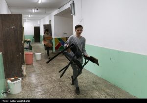 گفت‌وگو| ۱۱۰هزار کلاس درس با طرح شهید عجمیان نونوار شد/ ایثار شهدا در قاب نیمکت‌ها