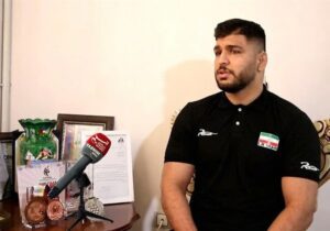 گفت‌وگوی خواندنی تسنیم با کشتی‌گیر ناشنو‌ا ‌از کودکی تا المپیک/ داستان الهام‌بخش قهرمان ایران