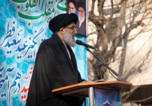 آیت‌الله ‌حسینی‌همدانی:این جنگ نشان داد قدرت نظامی ایران تبلیغاتی نیست