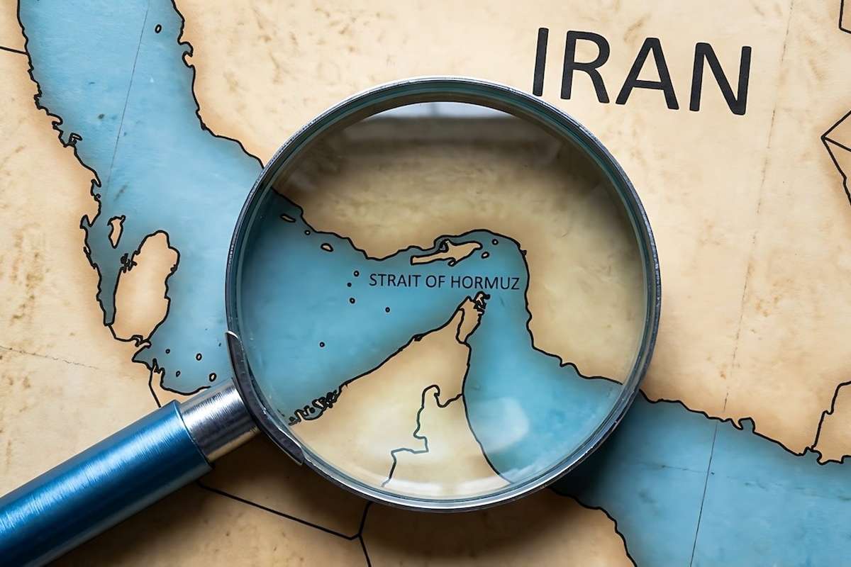 تنگه هرمز؛ حاکمیت تثبیت شده و بیهودگی مذاکره با قدرتهای فرامنطقه‌ای